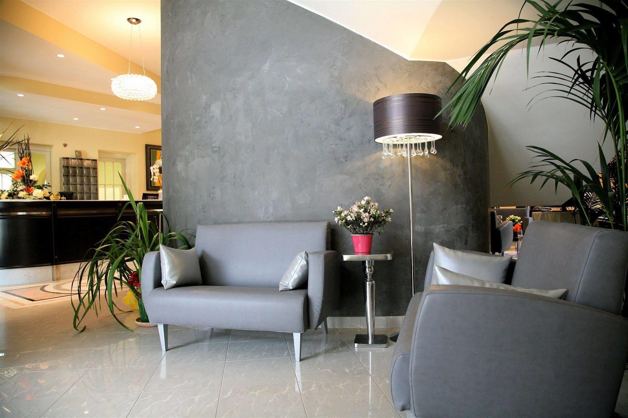 Hotel Villa Cinzia Villanova Mondovì Eksteriør bilde