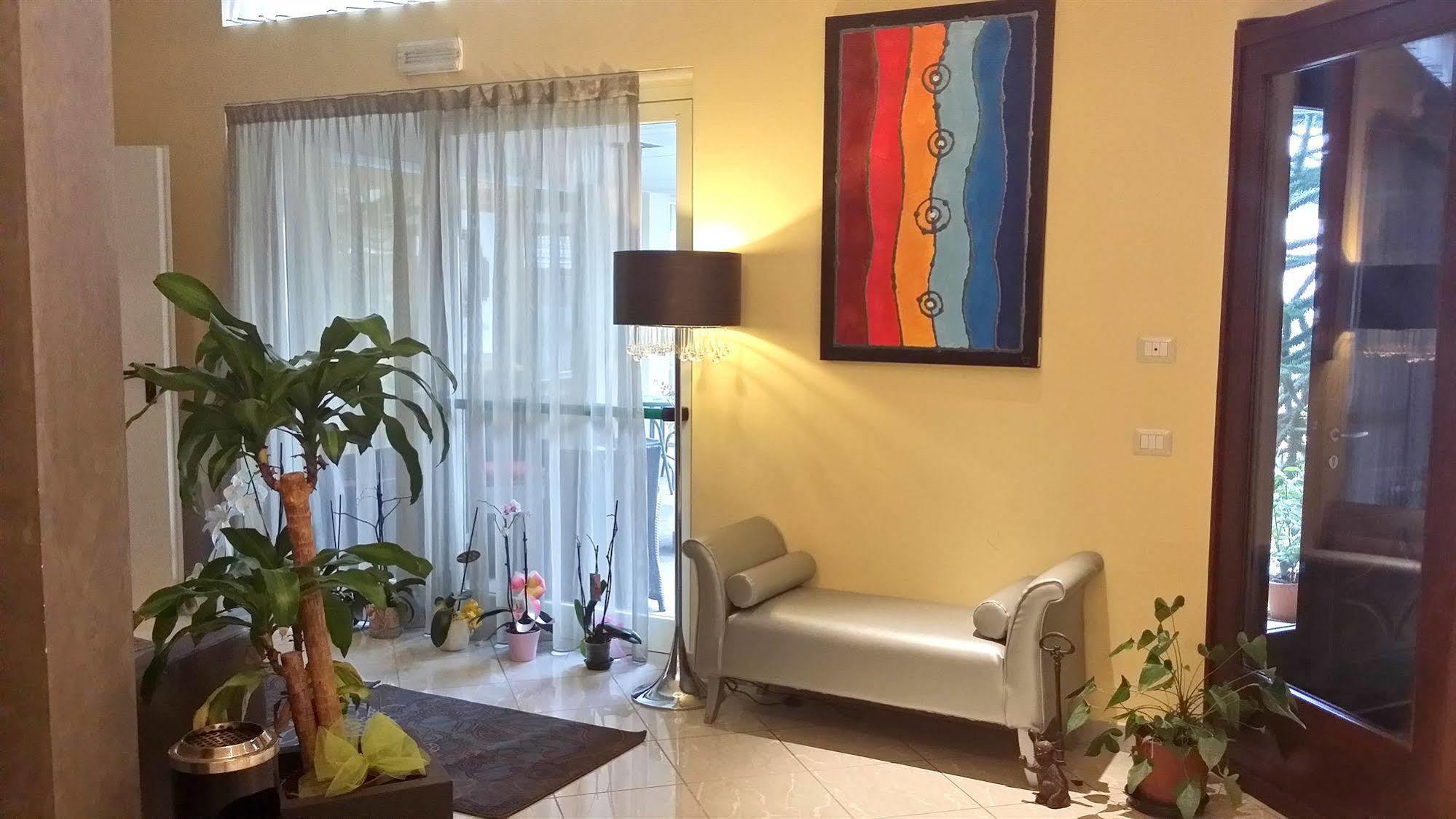 Hotel Villa Cinzia Villanova Mondovì Eksteriør bilde