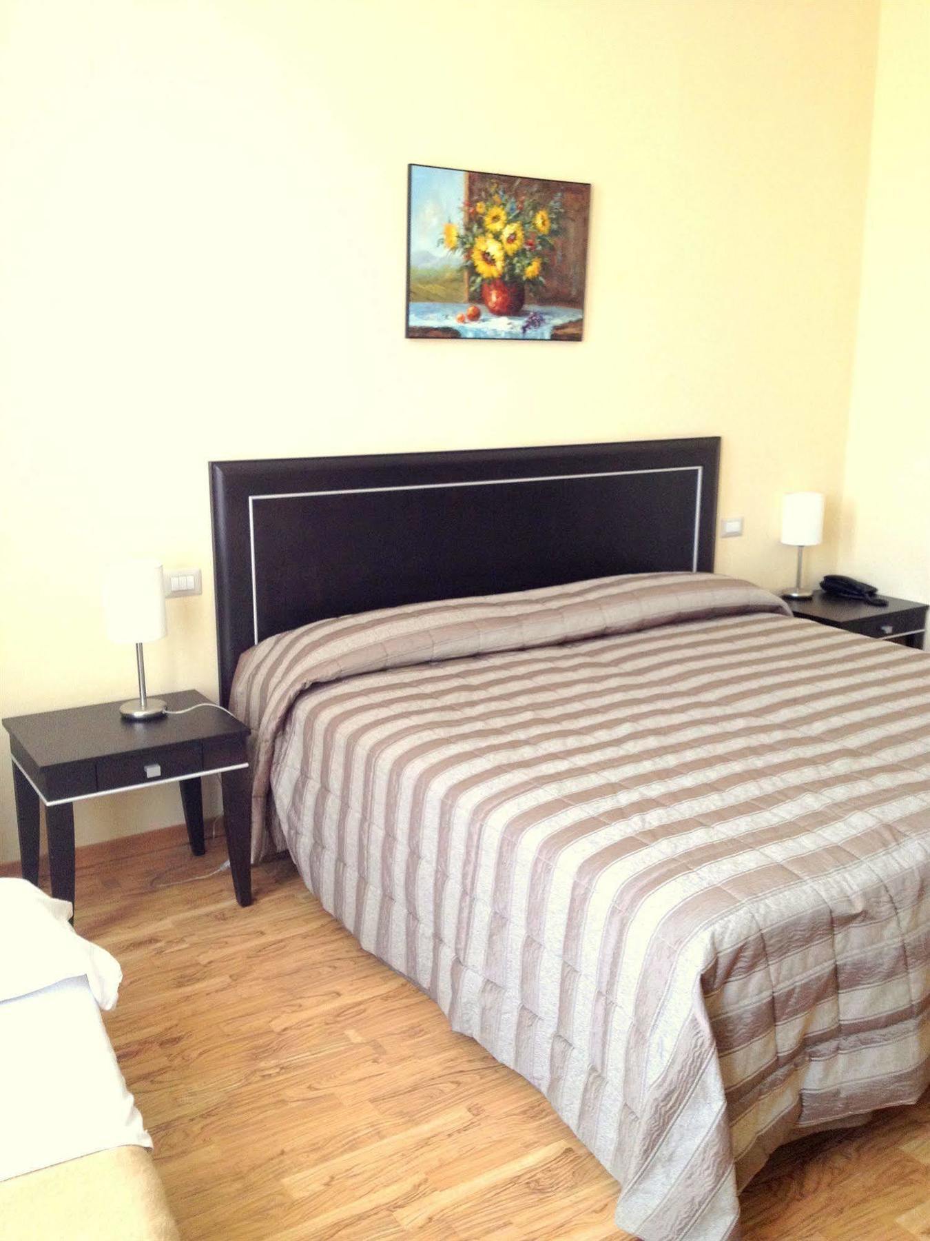 Hotel Villa Cinzia Villanova Mondovì Eksteriør bilde