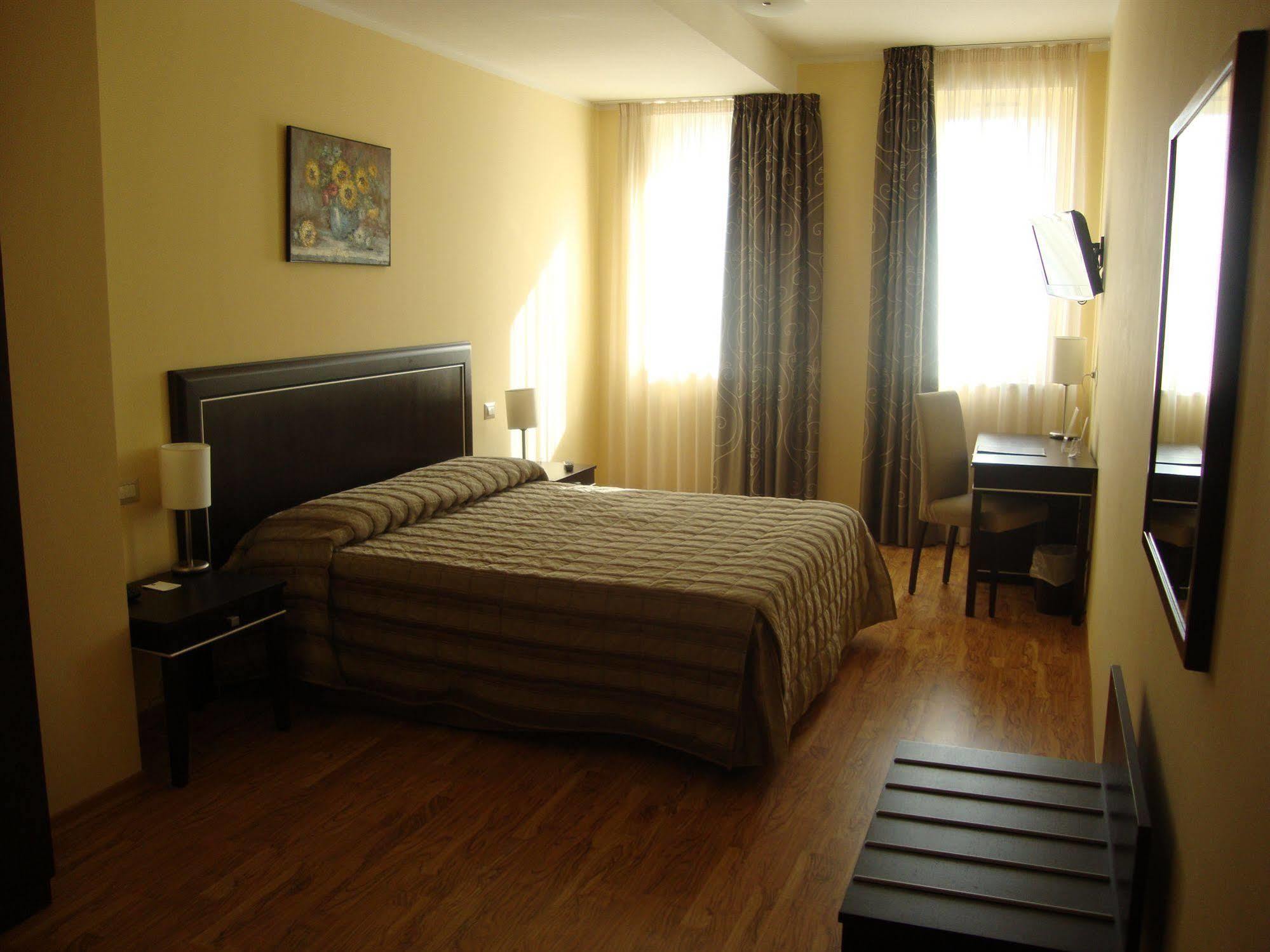 Hotel Villa Cinzia Villanova Mondovì Eksteriør bilde